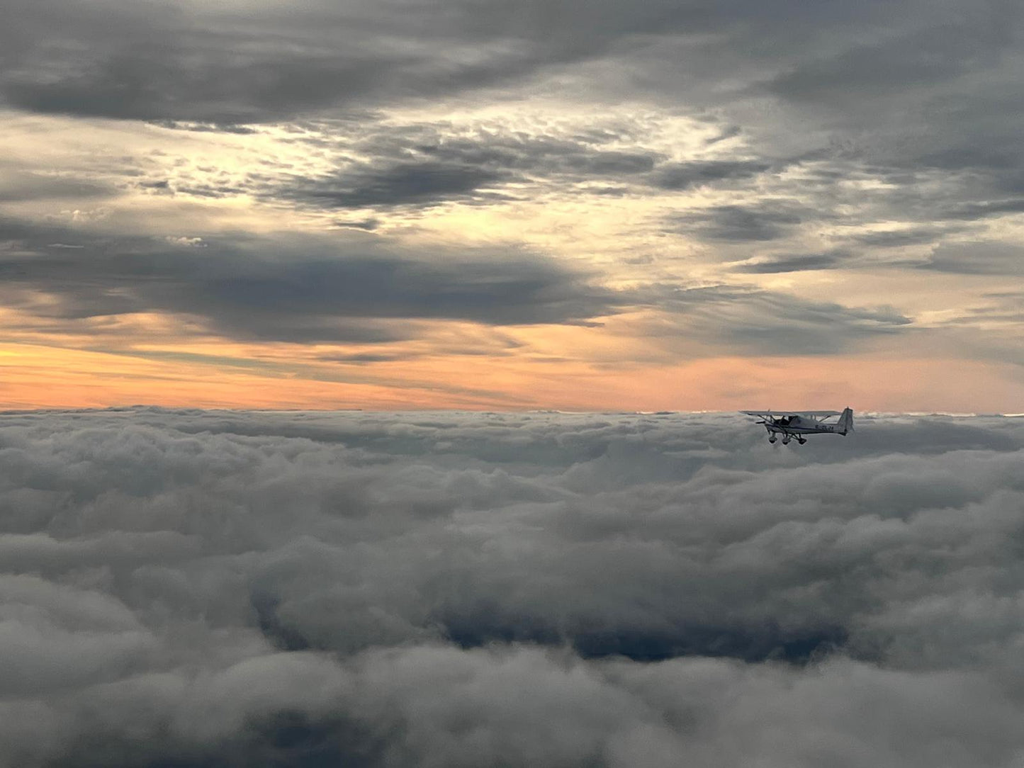 60 Minute Fixed Wing Formation Flying Experience